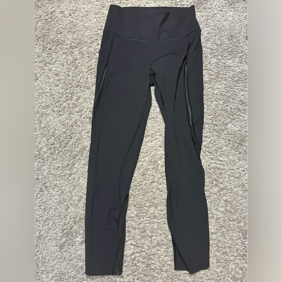EUC Lululemon Pace Perfect 7/8 Tight (25") Black Size 6 - Picture 1 of 2